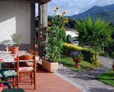 Italy Tuscany Camporgiano vacation rental compare prices direct by owner 13800083