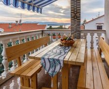 Croatia Primorje-Gorski Kotar Malinska - island Krk vacation rental compare prices direct by owner 5344749