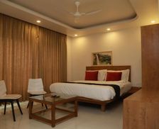 India Maharashtra Ganori vacation rental compare prices direct by owner 16183001