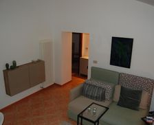 Italy Emilia-Romagna Perticara vacation rental compare prices direct by owner 4822361