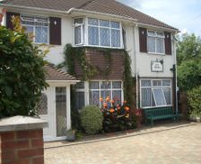 United Kingdom Greater London Ickenham vacation rental compare prices direct by owner 14197195