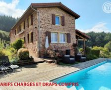 France Auvergne-Rhône-Alpes Belmont-de-la-Loire vacation rental compare prices direct by owner 11563456