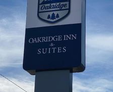 United States Oregon Oakridge vacation rental compare prices direct by owner 12691401