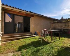 France  Saint-Amant-de-Boixe vacation rental compare prices direct by owner 15044770