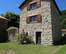 France Auvergne-Rhône-Alpes Alleyras vacation rental compare prices direct by owner 4766676