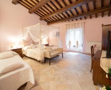 Italy Umbria Gualdo Tadino vacation rental compare prices direct by owner 15284058