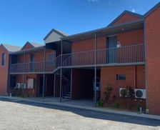 Australia Victoria Myrtleford vacation rental compare prices direct by owner 16824075