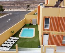 Spain Las Palmas Puerto del Rosario vacation rental compare prices direct by owner 4368746