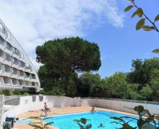 France Languedoc-Roussillon La Grande Motte vacation rental compare prices direct by owner 15231367