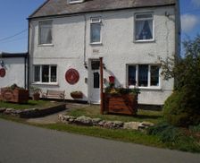 United Kingdom Anglesey Amlwch vacation rental compare prices direct by owner 14252790