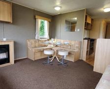 United Kingdom WLS Rhyl vacation rental compare prices direct by owner 11391636