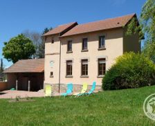 France Auvergne-Rhône-Alpes Saint-Bonnet-des-Quarts vacation rental compare prices direct by owner 19464784