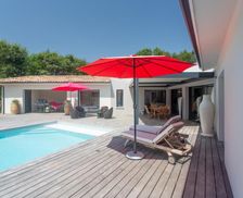 France Aquitaine Gaillan-en-Médoc vacation rental compare prices direct by owner 14792403