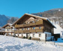 Austria Tyrol Schwendau vacation rental compare prices direct by owner 4341243