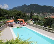 Italy Lombardy Tremosine Sul Garda vacation rental compare prices direct by owner 16014378