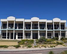 Australia South Australia Port Noarlunga vacation rental compare prices direct by owner 18356395