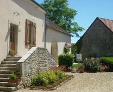 France Burgundy Montceau-et-Écharnant vacation rental compare prices direct by owner 15035601