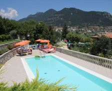 Italy Lombardy Tremosine Sul Garda vacation rental compare prices direct by owner 17801291