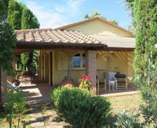 Italy Tuscany Montescudaio vacation rental compare prices direct by owner 14431267