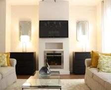 Spain Andalucía Sevilla vacation rental compare prices direct by owner 11215403
