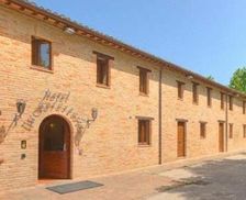 Italy Marche Abbadia di Fiastra vacation rental compare prices direct by owner 13013420