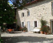 France Auvergne-Rhône-Alpes Saint-Georges-Lagricol vacation rental compare prices direct by owner 15443598