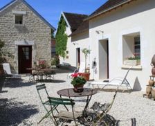 France Burgundy Vézinnes vacation rental compare prices direct by owner 11215207