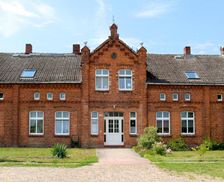 Germany Mecklenburg-Pomerania Zernin vacation rental compare prices direct by owner 19298948