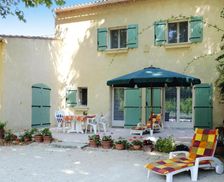 France Languedoc-Roussillon Beaucaire vacation rental compare prices direct by owner 5404794