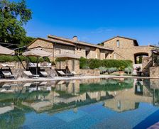 Italy Tuscany Montalcino vacation rental compare prices direct by owner 16099550