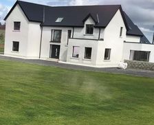 Ireland Laois Killenard vacation rental compare prices direct by owner 15315292