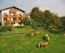 Austria Lower Austria Pressbaum vacation rental compare prices direct by owner 14258763