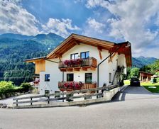 Austria Tyrol Sankt Anton am Arlberg vacation rental compare prices direct by owner 14129994