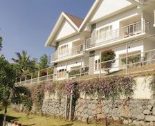 India Kerala Munnar vacation rental compare prices direct by owner 16008691