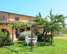 Italy Abruzzo Collecorvino vacation rental compare prices direct by owner 29844536