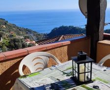 Italy Liguria Mortola Superiore vacation rental compare prices direct by owner 25108538