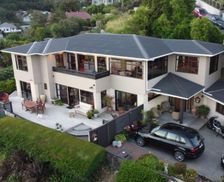 New Zealand Canterbury Lyttelton vacation rental compare prices direct by owner 13925919