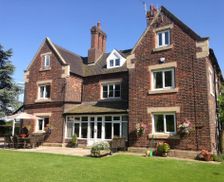 United Kingdom Cheshire Congleton vacation rental compare prices direct by owner 12740243