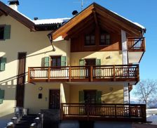 Italy Trentino Alto Adige Fai della Paganella vacation rental compare prices direct by owner 15052287