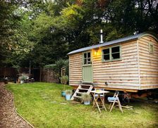 United Kingdom West Yorkshire Holmfirth vacation rental compare prices direct by owner 19131186