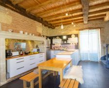 France Nouvelle-Aquitaine Saint-Pierre-de-Chignac vacation rental compare prices direct by owner 10209598