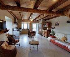 France Auvergne-Rhône-Alpes Arlempdes vacation rental compare prices direct by owner 10432270