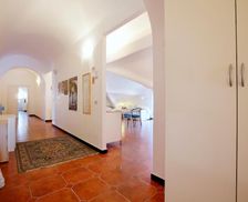 Italy Liguria Levanto vacation rental compare prices direct by owner 5385228