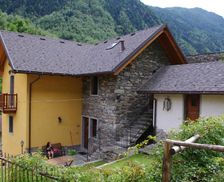 Italy Piedmont Villadossola vacation rental compare prices direct by owner 13871047