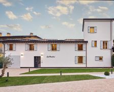 Italy Emilia-Romagna Maranello vacation rental compare prices direct by owner 15937871