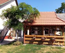 Hungary Jasz-Nagykun-Szolnok Tiszaszőlős vacation rental compare prices direct by owner 13005530