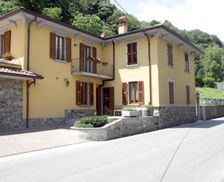 Italy Lombardy San Giovanni Bianco vacation rental compare prices direct by owner 16200454