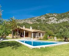 Spain Balearic Islands Pollensa / Pollença vacation rental compare prices direct by owner 10324392