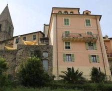 Italy Liguria Pigna vacation rental compare prices direct by owner 14049861