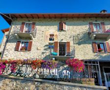 Italy Lombardy Teglio vacation rental compare prices direct by owner 13931139